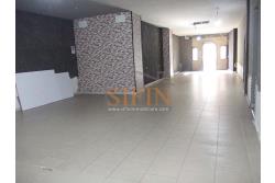 Locale Commerciale - Grottaminarda, in zona centralissima, C/so V. Veneto, in prossimit di piazza XVI marzo, proponiamo in locazione locale commerciale di mq. 160,00 ca.