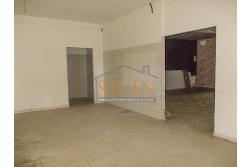 Locale Commerciale - Grottaminarda, in zona centralissima, C/so V. Veneto, in prossimit di piazza XVI marzo, proponiamo in locazione locale commerciale di mq. 160,00 ca.