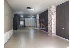 Locale Commerciale - Grottaminarda, in zona centralissima, C/so V. Veneto, in prossimit di piazza XVI marzo, proponiamo in locazione locale commerciale di mq. 160,00 ca.