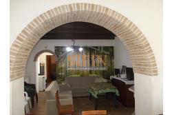 Casa indipendente - Trevico (AV), alla via San Vito, in prossimit della chiesetta dell'omonimo Santo, proponiamo in vendita casa indipendente di complessivi mq. 120,00 oltre corte condominiale di mq. 300,00
