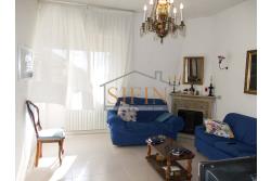 Appartamento unico livello - Fontanarosa, nel centro storico e a pochi passi dalla piazza, proponiamo in vendita appartamento di mq. 70,00 ca.