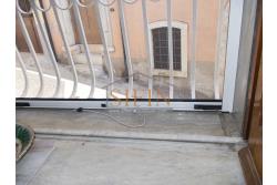 Appartamento unico livello - Fontanarosa, nel centro storico e a pochi passi dalla piazza, proponiamo in vendita appartamento di mq. 70,00 ca.