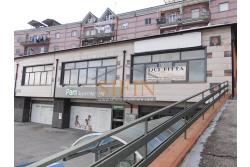 Locale di mq. 700,00 - Ariano Irpino (AV), via Fontananuova, in prossimit del supermercato PAM, proponiamo in locazione locale di mq. 700,00 ca. con ampio parcheggio