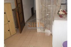 Appartamento indipendente - San Sossio Baronia (AV) via Aniello Coppola, (adiacente piazza Tre Cannelle) proponiamo in vendita appartamento di complessivi mq. 85,00, con ingresso indipendente