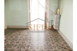 Appartamento storico - appartamento in vendita a Savignano Irpino sulla centralissima Piazza Umberto I
