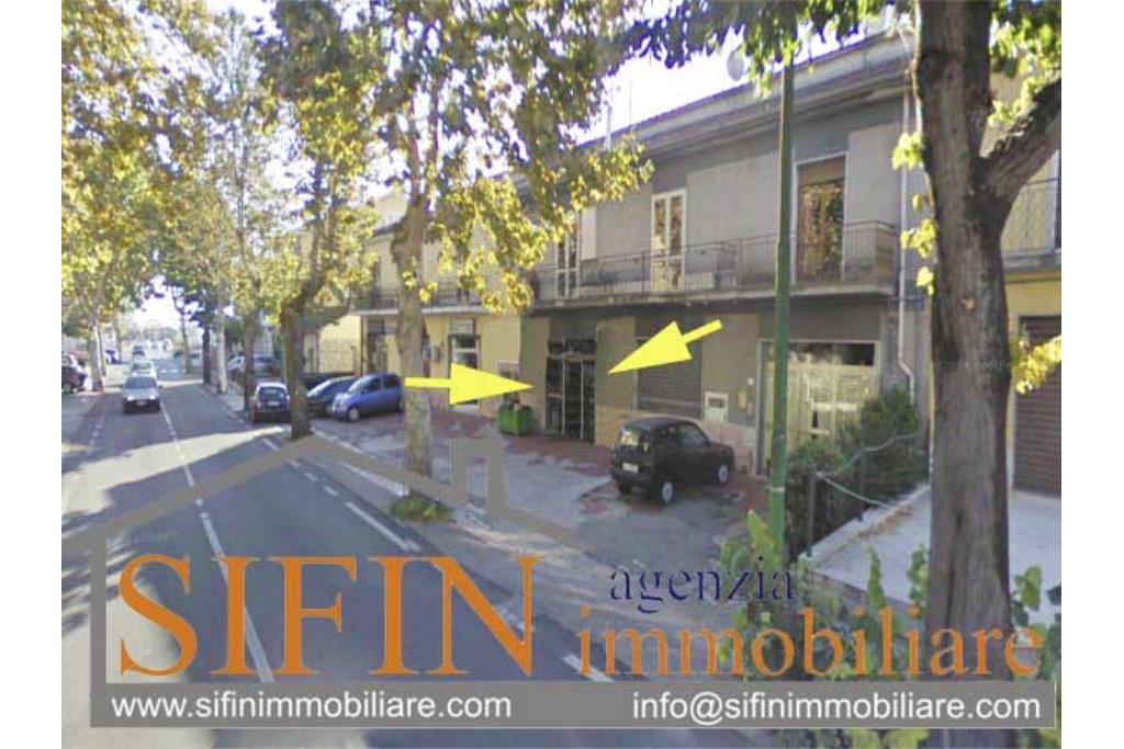 Locale Commerciale - Locale commerciale di mq. 85,00 in vendita a Grottaminarda in Via Fontanelle