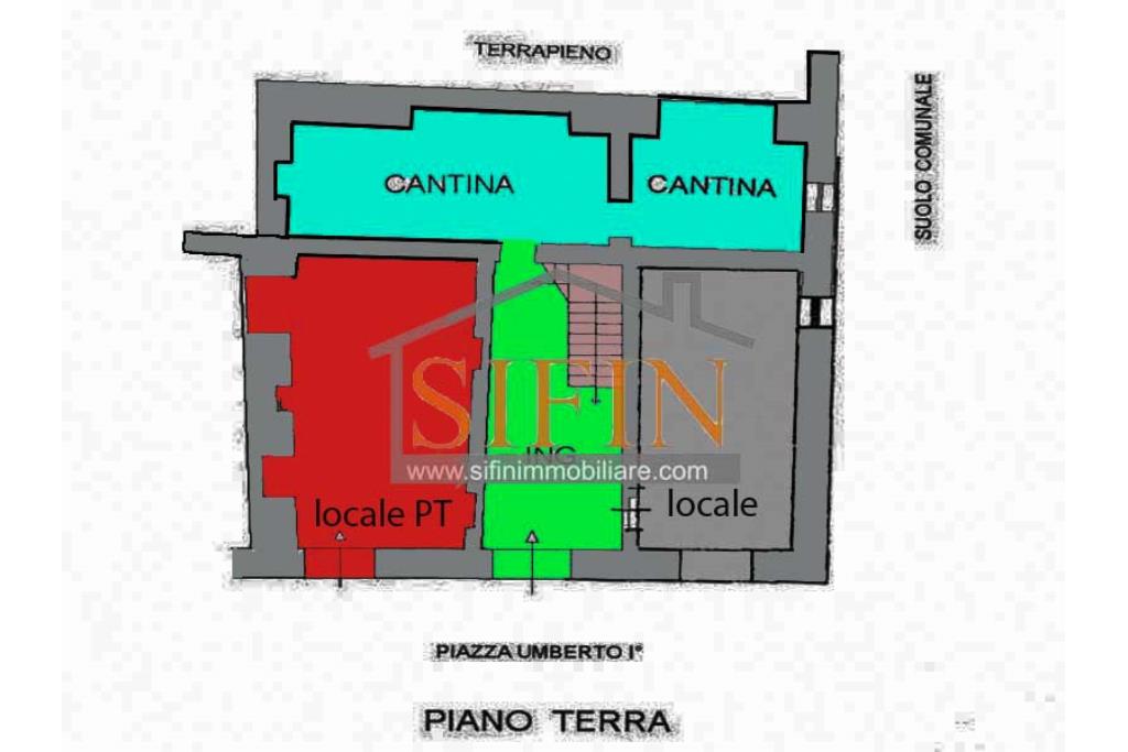 Appartamento storico - appartamento in vendita a Savignano Irpino sulla centralissima Piazza Umberto I