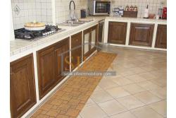 Villa con Giardino - Villa di mq. 400,00 ca. oltre a mq. 56,00 di garage e dependance autonoma di mq. 80,00 il tutto circondato da mq. 1.500,00 di giardino 