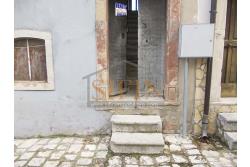 Casa indipendente - Montaguto, C.so Umberto I, proponiamo in vendita appartamento d'epoca di mq. 50,00 ca. con ingresso indipendente ed ubicato al piano primo.