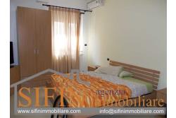 Appartamento con giardino - Melito Irpino, in zona periferica, proponiamo in vendita favoloso appartamento di mq. 115,00 ca. con buone rifiniture tra cui tapparelle ad azionamento elettrico, aria condizionata, porta blindata