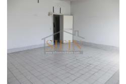 Capannone con uffici e piazzale - Napoli, adiacente Aeroporto di Capodichino, via Filippo Maria Briganti, proponiamo in locazione capannone di mq. 3.000,00 
