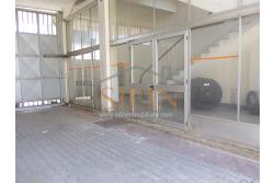 Capannone con uffici e piazzale - Napoli, adiacente Aeroporto di Capodichino, via Filippo Maria Briganti, proponiamo in locazione capannone di mq. 3.000,00 