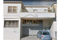Capannone con uffici e piazzale - Napoli, adiacente Aeroporto di Capodichino, via Filippo Maria Briganti, proponiamo in locazione capannone di mq. 3.000,00 