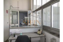 Capannone con uffici e piazzale - Napoli, adiacente Aeroporto di Capodichino, via Filippo Maria Briganti, proponiamo in locazione capannone di mq. 3.000,00 