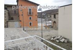 Casa padronale - Casalbore, via F. Gallo, in pieno centro storico e a poca distanza dalla Torre Normanna, proponiamo in vendita casa padronale di mq. 280,00 ca. complessivi 
