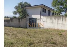 Terreno Edificabile - Grottaminarda - Flumeri (AV) Localit Tre Torri proponiamo in vendita terreno edificabile ad uso commerciale e/o artigianale di mq. 38.000,00 con capannone di mq. 500,00 disposto su due livelli (250+250) con alto indice di edificabilit.