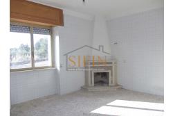Casa con giardino e dependance - casa singola di complessivi mq. 250,00 ca. di cui mq. 50,00 destinati a garage il tutto circondato da mq. 2.000,00 di giardino su cui insiste un deposito di mq. 100,00 ca. ideale per la realizzazione di altra villetta indipendente