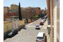 Bilocale indipendente  - Benevento, via San Pasquale, a soli 100 metri dall'Arco di Traiano, proponiamo in locazione grazioso e particolare bilocale autonomo
