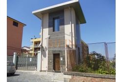 Bilocale indipendente  - Benevento, via San Pasquale, a soli 100 metri dall'Arco di Traiano, proponiamo in locazione grazioso e particolare bilocale autonomo