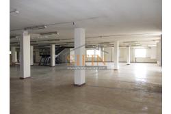 fabbricato 1.700 mq - Grottaminarda, via M. Buonarroti, in adiacenza della Banca Popolare di Bari e a soli 300 metri dal Corso Vittorio Veneto, proponiamo in vendita Palazzina commerciale da Ristrutturare di complessivi mq. 1.700,00 ca. disposta su tre livelli