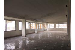 fabbricato 1.700 mq - Grottaminarda, via M. Buonarroti, in adiacenza della Banca Popolare di Bari e a soli 300 metri dal Corso Vittorio Veneto, proponiamo in vendita Palazzina commerciale da Ristrutturare di complessivi mq. 1.700,00 ca. disposta su tre livelli