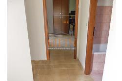 Casa con Terreno - San Sossio Baronia (AV), C/da Fabbricata, a soli 1,2km dal Piazza Mercato, proponiamo in vendita graziosa casetta di mq. 60,00 ca. oltre garage di mq. 25,00 ca. immersa nel verde e circondata da siepe di lauroceraso oltre a mq. 700,00 di giardino terrazzato ed ulteriori mq. 7.000,00 ca. di terreno