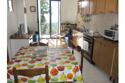 Casa con Giardino - Fontanarosa proponiamo in vendita casa indipendente di complessivi mq. 125,00 ca. oltre a mq. 20,00ca. di giardino.