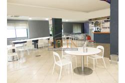 Locale Commerciale  - Passo di Mirabella Eclano, sulla centralissima via nazionale, proponiamo in vendita locale commerciale di complessivi mq. 295,00 