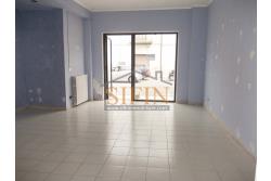 Locale Commerciale - Passo di Mirabella Eclano, su via Nazionale, a pochi passi dalla piazza principale, proponiamo in locazione locale commerciale di mq. 65,00