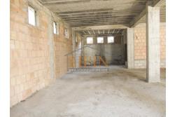 Villa in costruzione - Fontanarosa, a soli 600 metri dalla piazza Cristo Re, proponiamo in vendita, imponente villa di mq. 600,00 ca. in corso di cosruzione.