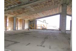 Villa in costruzione - Fontanarosa, a soli 600 metri dalla piazza Cristo Re, proponiamo in vendita, imponente villa di mq. 600,00 ca. in corso di cosruzione.