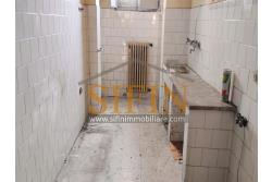 Appartamento  - Grattaminarda (AV) su corso Vittorio Veneto, a pochi passi dalla piazza, in piccolo condominio composto da soli due appartamenti, proponiamo in vendita appartamento di mq. 85,00 ca. con mq. 8,00 di balconi e mq. 60,00 di terrazzo panoramico