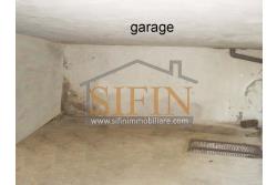 Casa con garage - Carife (AV), via Madonna delle Grazie, a pochi passi da piazza San Giovanni, proponiamo in vendita casa di complessivi mq. 98,00