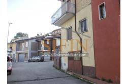 Casa con garage - Carife (AV), via Madonna delle Grazie, a pochi passi da piazza San Giovanni, proponiamo in vendita casa di complessivi mq. 98,00