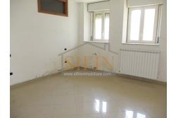 Appartamento 5 vani - GROTTAMINARDA (AV) in zona centralissima, via Largo Mercato, proponiamo in vendita appartamento di nuova costruzione di mq. 160,00 ca.
