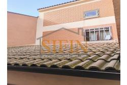 Casa indipendente  - Carife, casa singola di complessivi mq. 50,00 ed ubicata sulla centralissima via Roma (II Vicolo). L'abitazione si sviluppa su due livelli