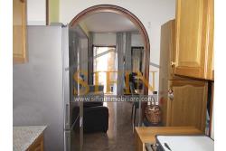 Casa indipendente  - Carife, casa singola di complessivi mq. 50,00 ed ubicata sulla centralissima via Roma (II Vicolo). L'abitazione si sviluppa su due livelli