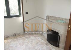 Casa con Giardino - Taurasi (AV), terra del buon vino, sulla centralissima via San Rocco, proponiamo in vendita villa a schiera di complessivi mq. 160,00 disposta su due livelli