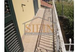 Casa con Giardino - Taurasi (AV), terra del buon vino, sulla centralissima via San Rocco, proponiamo in vendita villa a schiera di complessivi mq. 160,00 disposta su due livelli