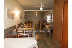 Pizzeria Friggitoria - Grottaminarda (AV), in zona centrale ad alto flusso veicolare, proponiamo in affitto 