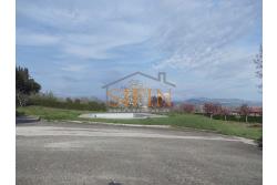 Villa con Piscina - Melito Irpino, nella immediata periferia, proponiamo in vendita villa di complessivi mq. 450,00 ca. oltre a mq. 10.500,00 di giardino