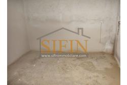 Casa con terreno - Paternopoli, in zona periferica, Contrada Cupitiello, proponiamo in vendita villetta di mq. 160,00 ca. oltre garage di mq. 23,00 ca. e mq. 14.000,00 ca. di terreno