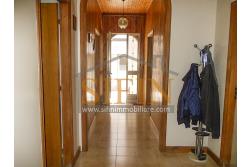 Casa con garage  - Nel cuore di Sant'Angelo all'Esca, nel suggestivo scenario del centro storico, proponiamo in vendita un'esclusiva casa singola di 200 mq complessivi, disposta su due livelli.