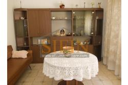 Casa con garage  - Nel cuore di Sant'Angelo all'Esca, nel suggestivo scenario del centro storico, proponiamo in vendita un'esclusiva casa singola di 200 mq complessivi, disposta su due livelli.