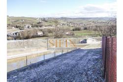 Terreno agricolo pescicoltura - Grottaminarda (AV) � Contrada Fossi
In posizione tranquilla e immersa nel verde, proponiamo in vendita un interessante terreno agricolo di circa 21.000 mq, dotato di impianto per pescicoltura e molteplici possibilit� di utilizzo e sviluppo