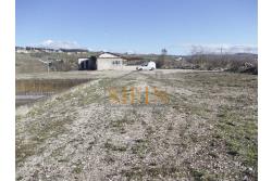 Terreno agricolo pescicoltura - Grottaminarda (AV) � Contrada Fossi
In posizione tranquilla e immersa nel verde, proponiamo in vendita un interessante terreno agricolo di circa 21.000 mq, dotato di impianto per pescicoltura e molteplici possibilit� di utilizzo e sviluppo