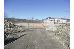 Terreno agricolo pescicoltura - Grottaminarda (AV) � Contrada Fossi
In posizione tranquilla e immersa nel verde, proponiamo in vendita un interessante terreno agricolo di circa 21.000 mq, dotato di impianto per pescicoltura e molteplici possibilit� di utilizzo e sviluppo