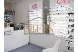 Cessione Attivit� Ottica Storica � Grottaminarda - Proponiamo in vendita un�attivit� di ottica avviata e ben consolidata da oltre 20 anni, situata in Via Francesco Flammia