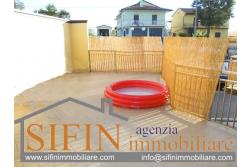 Villa con Giardino - Villa di mq. 350,00 con giardino vendita Frigento localit Pagliara