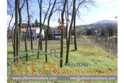 Terreno Edificabile - Grottaminarda (AV) - via Pioppi
In zona periferica proponiamo in vendita terreno edificabile di mq. 3.300,00 ricadente in 